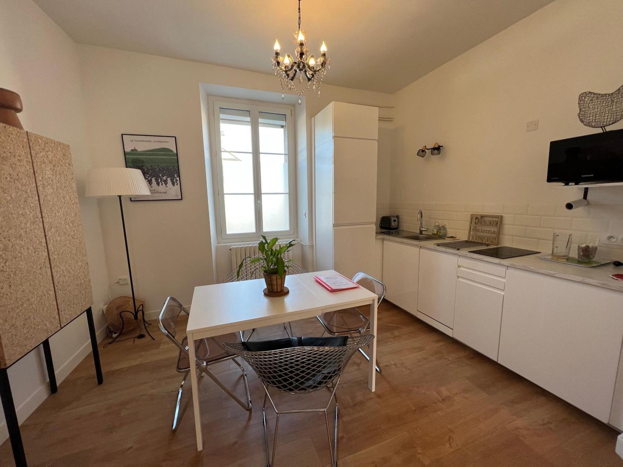 Apartament Secret Garden Ay-Champagne Zewnętrze zdjęcie